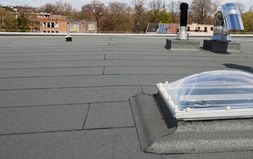 benefits of Taobh A Ghlinne flat roofing